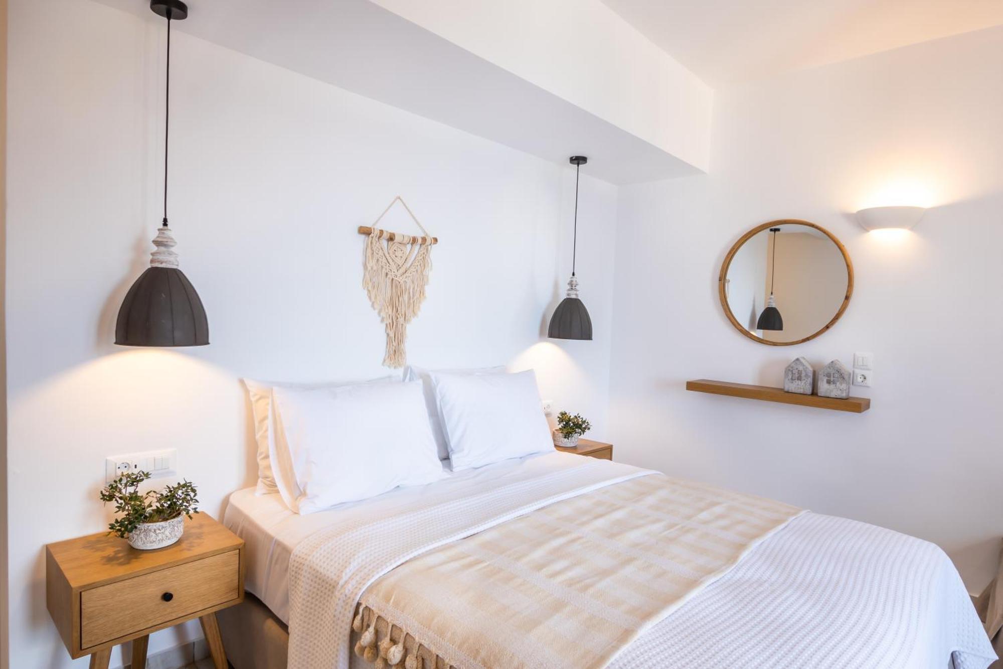 Yploui Suites Kárpathos Eksteriør billede