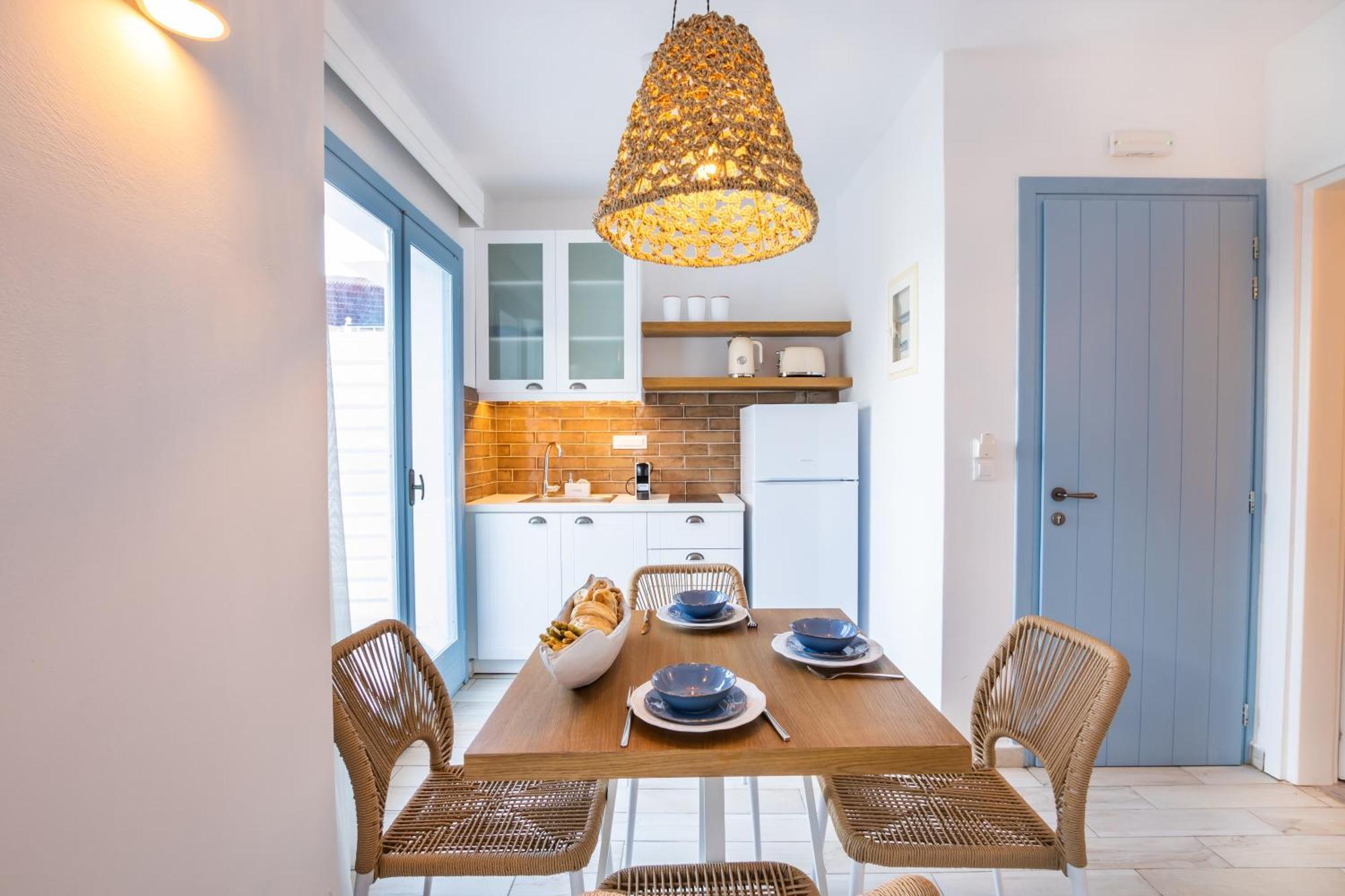 Yploui Suites Kárpathos Eksteriør billede